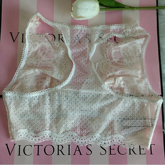 Size L 💝 DREAM ANGELS VICTORIA'S SECRET BRALETTE. - Picture 4 of 5